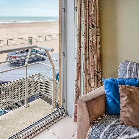 Awesome Apartment In Oostende With House Sea View エクステリア 写真